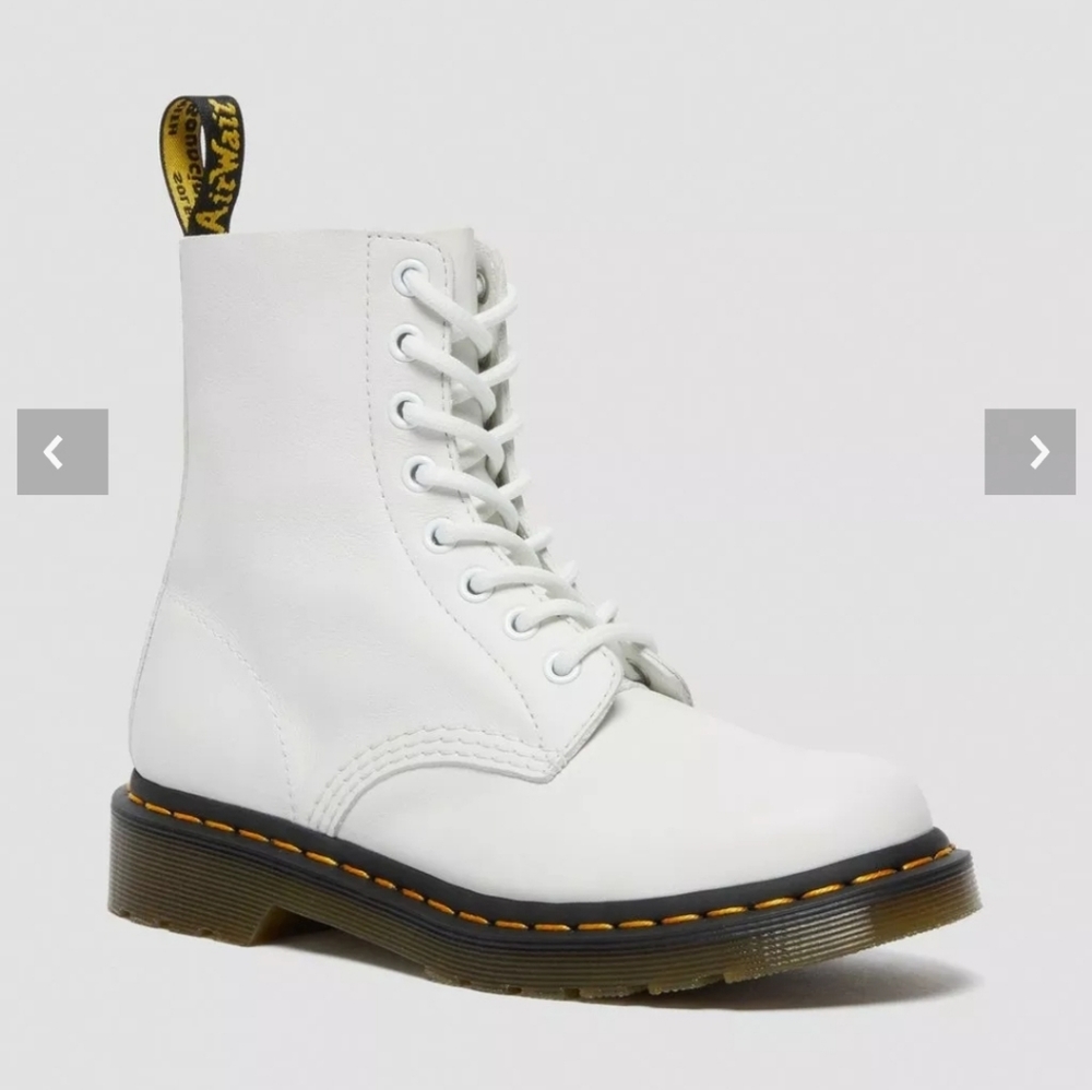 Dr Martins- Womens Pascal Virgina Leather Boots